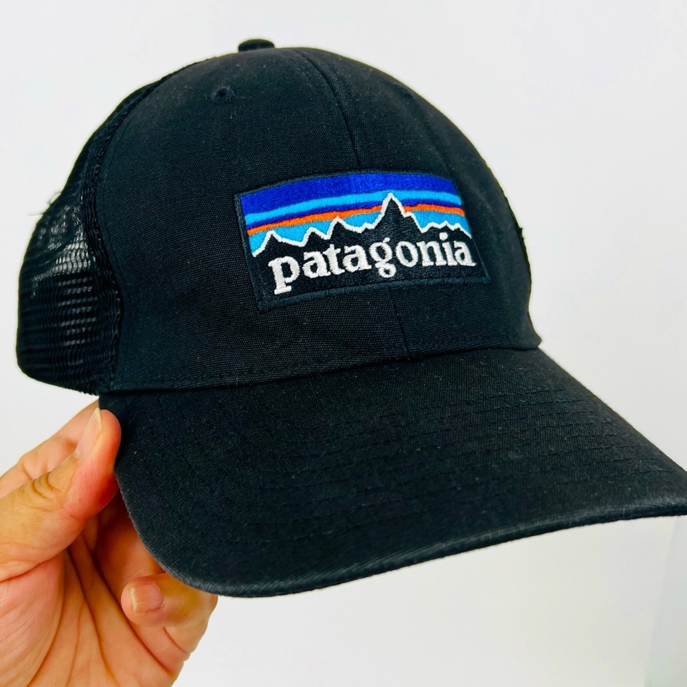 Patagonia Black Snapback Trucker Hat Organic Cotton Adjustable Cap Popular Nwot